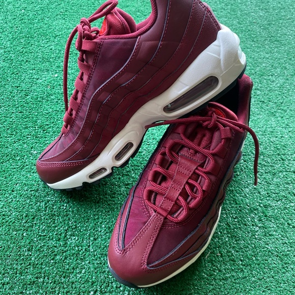 Women’s Air Max 95 | Nike | Air Max | Women’s | - Picture 12 of 14
